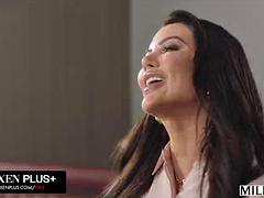 Tekintélyes didik, Cumizás, Gesztenyebarna, Fehérnemű, Érett feleség, Begyek