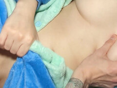 Amatőr, Ondó fröcskölés, Európai, Filigrán alkatú, Nézőpont, Tabu