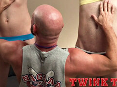 오랄섹스, 대학교, 깊은목구멍, 음경, 얼굴에, 쓰리섬