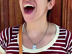 Amatéři, Kuřba, Brunetka, Pár, Fetiš, Honění, Milf žcbp, Různé pohledy