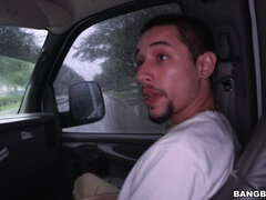 Amatorka, Duży tyłek, Duży kutas, Brunetka, Wytrysk, Kutas, Twarzowy, Połknąć