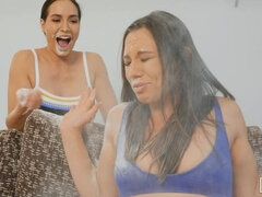 Cul, Doigter, Embrassement, Lesbienne, Léchez, Masturbation, Dénudage, Adolescente