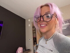 Velký zadek, Velké kozy, Kuřba, Stříkání spermatu, Honění, Hd, Různé pohledy, Pička