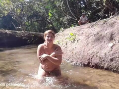 The Homemaker from the S&iacute;tio caught me bathing in Rio