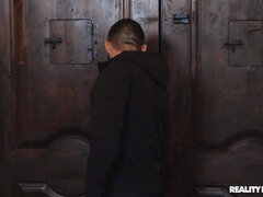 Slaapkamer, Pijpbeurt, Bruinharig, Bedriegen, Sperma in gezicht, Fetisj, Kokhalzen, Natuurlijke tieten