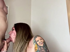 Amatorka, Niemowlę, Obciąganie, Wytrysk, Hotel, Latynoska, Mamuśka, Cycki