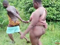 Africkej, Amatéri, Veľký zadok, Veľké péro, Veľké kozy, Čierne, Na verejnosti, Vlhká