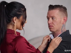 Zadok, Veľké kozy, Pár, Piercing, Z pohľadu účastníka, Tetovanie, Tangá, Manželka