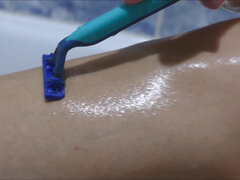 Leie, Bad, Frau, Masturbation, Nackt, Orgasmus, Dusche, Solo