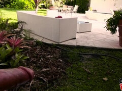 ブロンド, フェラチオ, 車, バック, 顔射, アウトドア, ピアス, 剃毛