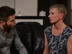 Bundão, Lambendo, Maduroa, Mãe gostosa, Mamãe, Xoxota, Cabelo curto