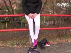 18, Blondína, Teenka