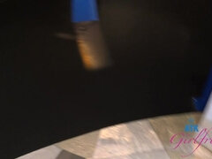 Blottande, Flickvän, Orgasm, Utomhus, Offentlig, Fitta, Mager, Tuttar