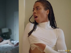 Grosse bite, Plantureuse, Hard, Fille latino, Mère que j'aimerais baiser, Chatte, Maigrichonne, Nénés