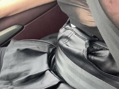 Leie, Flashen, Leder, Natürlichen titten, Nylon, Im freien, Rock, Strümpfe
