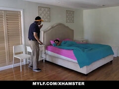 Grosser schwanz, Blasen, Geile alte tussi, Schwanz, Handjob, Hd, Wichsen, Milf