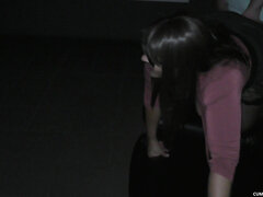 Suihinotto, Ryhmäseksiä polvistuneen naisen kanssa, Silmälasit, Ryhmä, Vanhempi, Orgiat, Sukkahousu, Vaimo