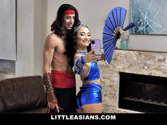 18 anos, Asiáticoa, Negroa, Adolescente