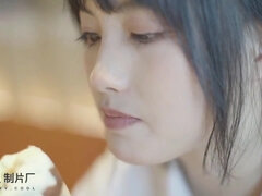 Ασιάτης, Κώλος, Μεγάλα βυζιά, Μελαχροινή, Κλασικός, Πούτσος, Ώριμη γυναίκα, Φυσικά