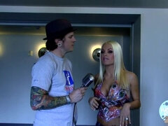 Show & Tell: Interview with Pornstar Jesse Jane