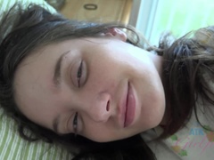 아마추어, 오랄섹스, 흑갈색 머리, 발로 애무하기, 핸드잡, 오르가슴, 야외의, 빼빼한