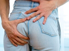 Ložnice, Blondýna, Kuřba, Na pejska, Prstění, Vyholené, Tetování, Kozičky