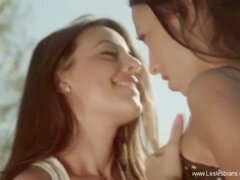 Amateur, Penetracion con dedos, Lesbiana, Lamidas, Maduro, Madres para coger, Coño, Juguetes