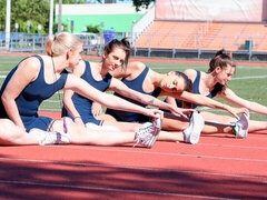 Culo grosso, Toccando, Lesbica, Lingerie, Rasata, Magra, Strippaggio, Tette