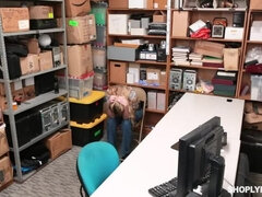 Блондинки, Хд, В офисе, Молоденькие