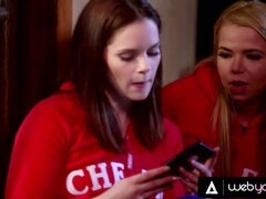 Чирлидеры, Колледж, Лесбиянка, На природе, Сиськи