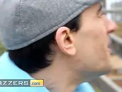 Velký zadek, Velké péro, Velké kozy, Kuřba, Brunetka, Honění, Nahé, Kozičky