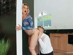 Analno, Velika rit, Velik kurac, Blondinka, Fafanje, Doggystyle, Milf