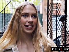 Blondin, Avsugning, Hanrej, Sperma shot, Mellanrasig, Mager, Tuttar, Fru