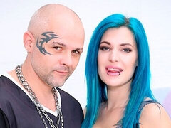 Amatör, Rumpa, Stor kuk, Stora tuttar, Avsugning, Mellanrasig, Milf, Tatuering