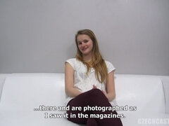 Blondinka, Češka, Najstnice, Joške