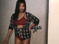 Sarika dancing in the bathroom and showing her big boobs