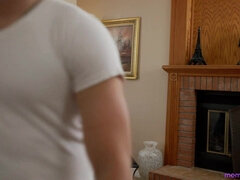 Stor stjärt, Stora tuttar, Avsugning, Brunett, Fyrkant, Hd, Milf, Fru