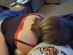 Caught giving head, short hair big ass, make him cum