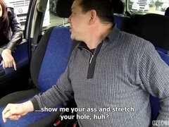 Gros cul, Sucer une bite, Bottes, Brunette brune, Voiture, Branlette thaïlandaise, Mère que j'aimerais baiser, De plein air