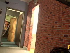 Cuarto de baño, Mamada, Corridas, Estilo perrito, Ffm, Penetracion con dedos, Hotel, Pov