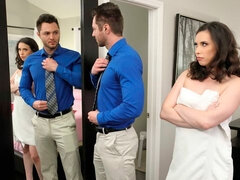 Iso kulli, Isot tissit, Suihinotto, Ruskeahiuksinen, Takaapäin, Sekarotuinen, Äiti jota haluaisin panna, Ajeltu