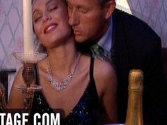 Tekintélyes didik, Cumizás, Gesztenyebarna, Szőrös, Kőkemény, Nuni, Múltbéli divat, Lovaglás