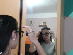 Amatör, Avsugning, Brunett, Universitet, Sperma shot, Glasögon, Rider, Tonåring