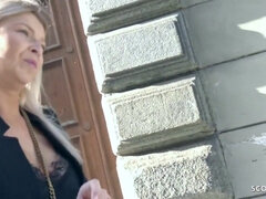 18 jaar, Blond, Hardcore, Natuurlijke tieten, Kantoor, Realiteit, Tiener, Tieten likken