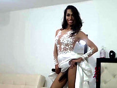 she looks like an guiltless bride