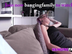 18, Bror, Brunett, Emo, Ansiktsbehandling, Liten och nätt, Stockings, Tuttar
