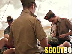 Lamer culo, Verga grande, Rubia, Mamada, Fetiche, Gay, Al aire libre, Pelirrojo