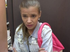 Røv, Pik sutte, Håndjob, Onani, Pov, Barberet, Tatovering, Teenager