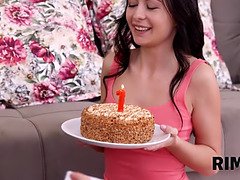 Brunette, Fetisj, Hardcore, Hd, Slikking, Anus slikking, Overraskelse, Tenåring