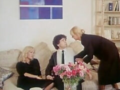 Velike joške, Hardcore, Lezbijke, Pornozvezde, Muco, Trojček, Joške, Retro